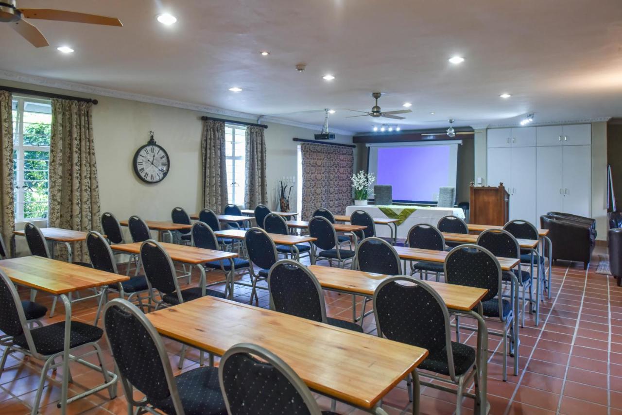 Oxford Lodge Vryheid Εξωτερικό φωτογραφία